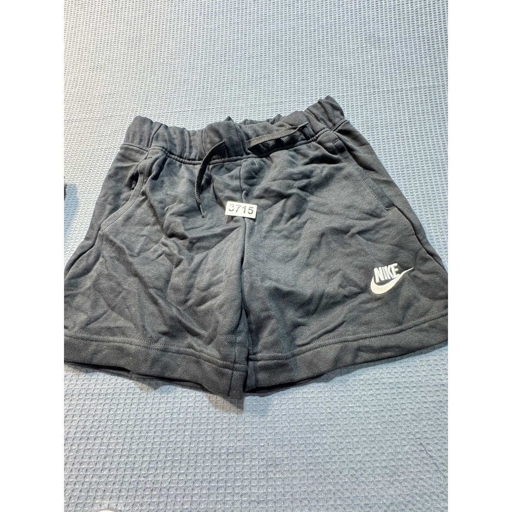 Nike Sportswear Shorts Womens XL Black Standard Fit